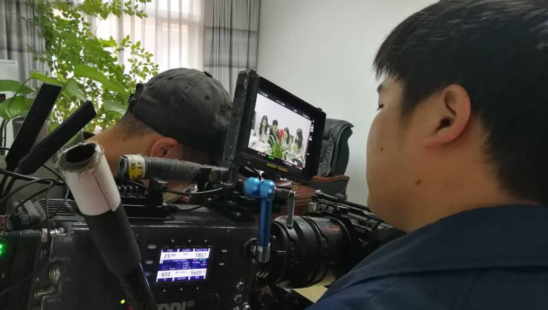 剧本杀式体验：镇巴县广告片拍摄公司构建沉浸式消费决策路径